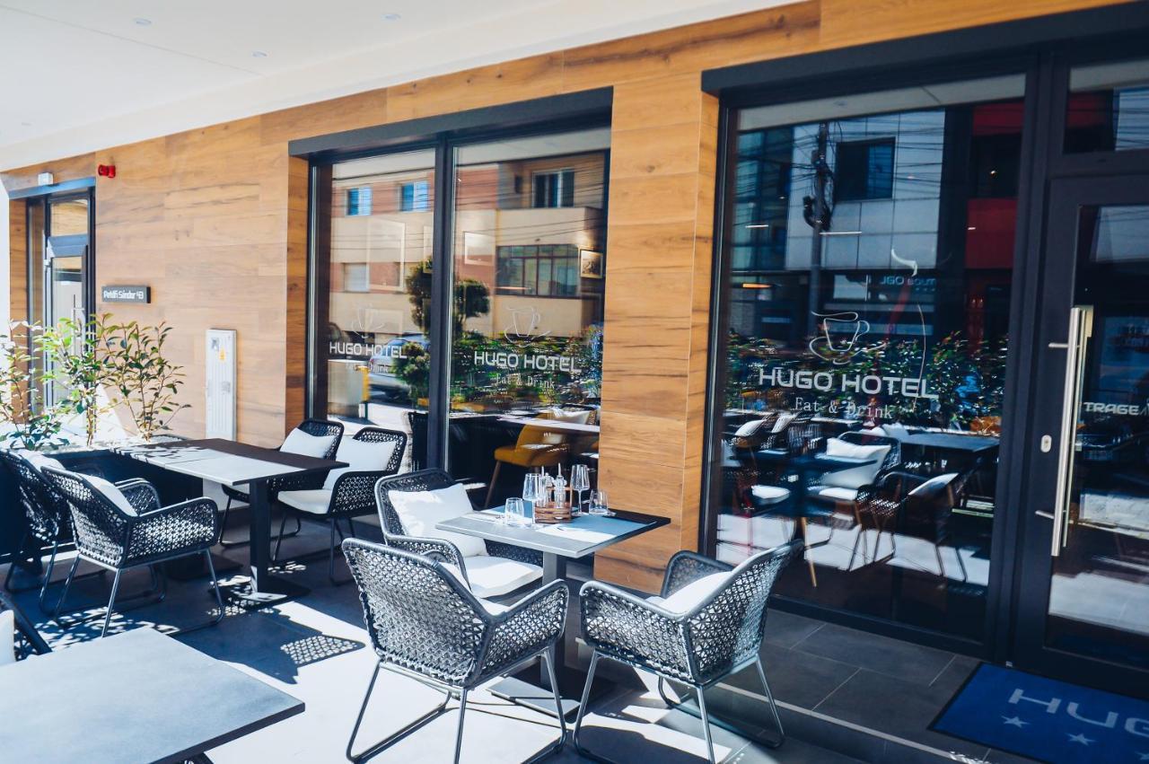 Hugo Hotel Satu Mare Buitenkant foto